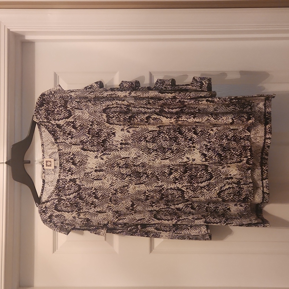 Anne Klein snake skin pattern top